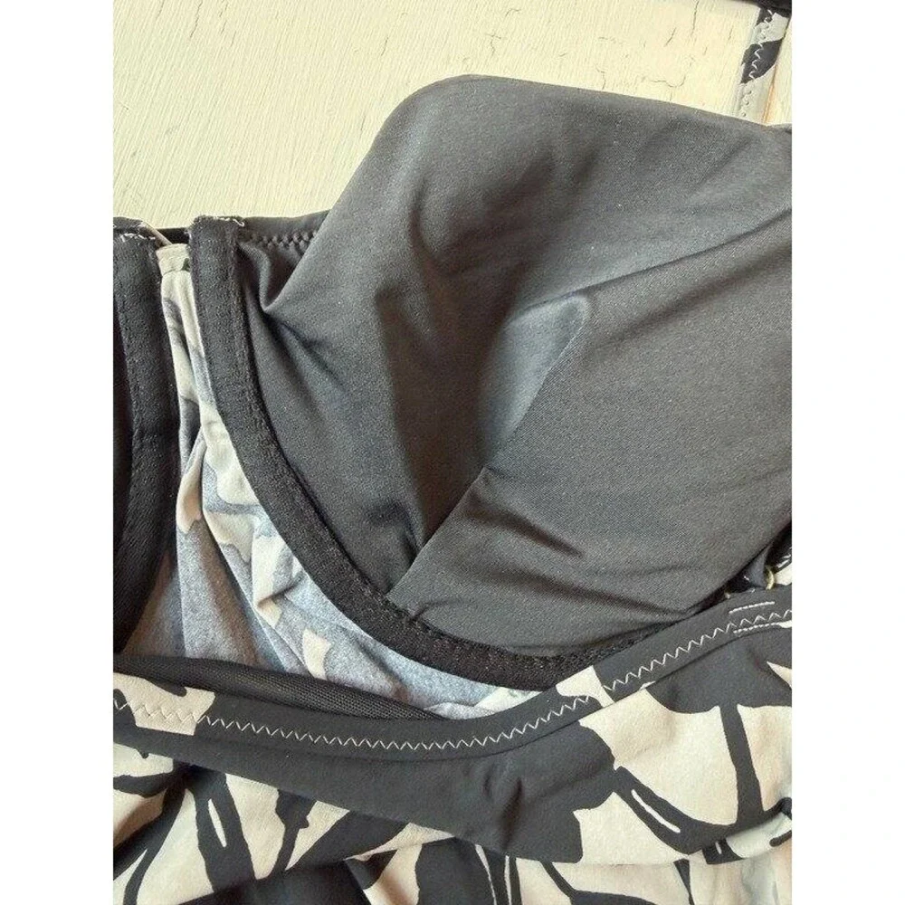 Lands End Black Gray Floral Print Swimsuit Tankini Top Underwire Adjustable 18
